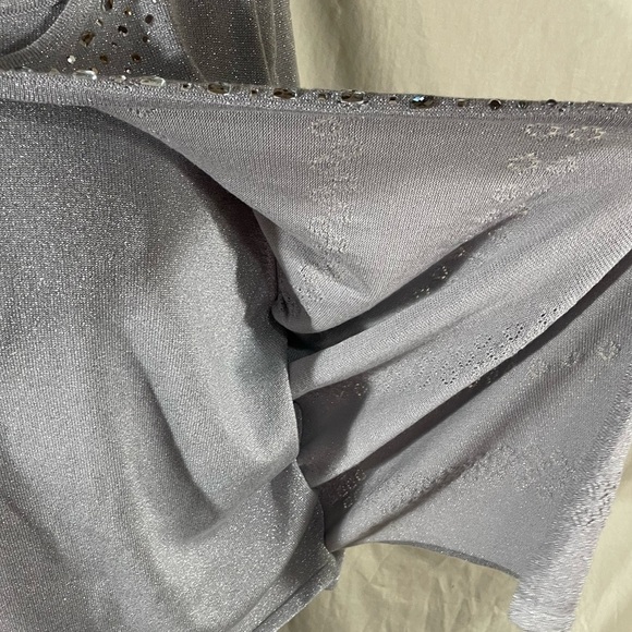 Alfred Dunner 3/4 Sleeve Silver Blouse w/Attached Jacket Rhinestones Sz L - Picture 4 of 7